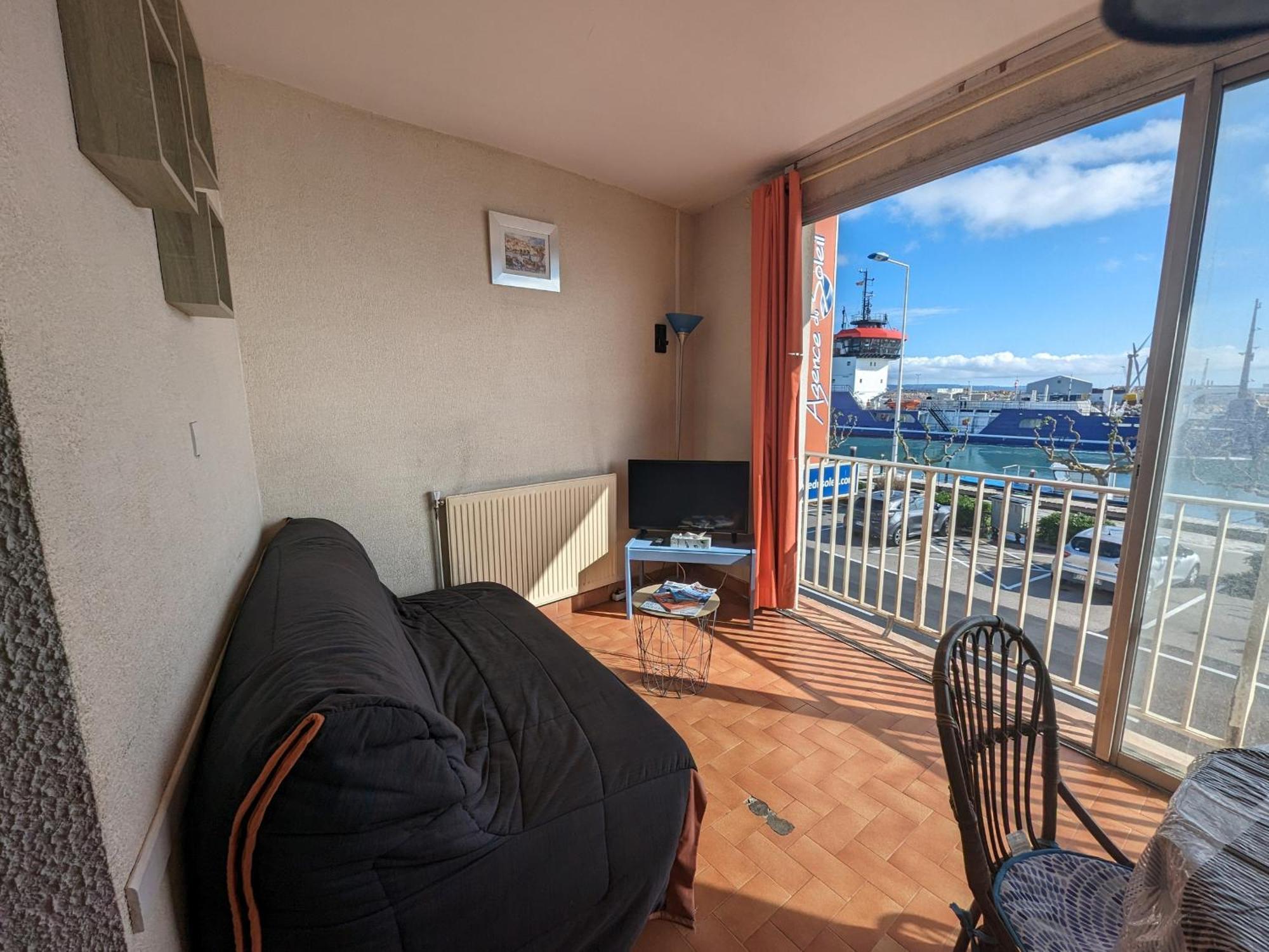 Apartment T4 Proche Et Commerces, 80m2, 6 Pers, Lave-linge, Tv - Fr-1-797-23 Port-la-Nouvelle